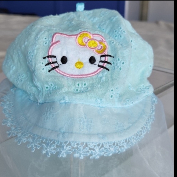 Hello Kitty Aqua Eyelet Baby Sun Hat With Hanging Sheer Veil   0-6 Months** - Picture 2 of 11